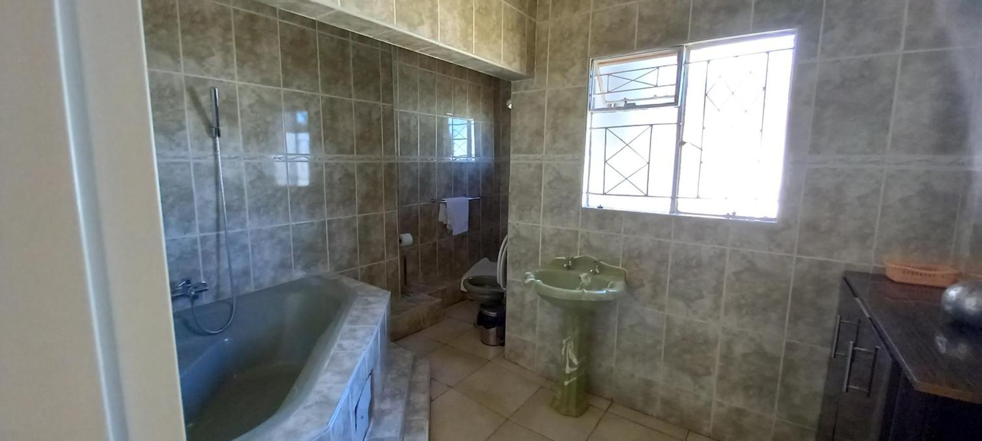 Belle Vue Bed & Breakfast Palapye Esterno foto