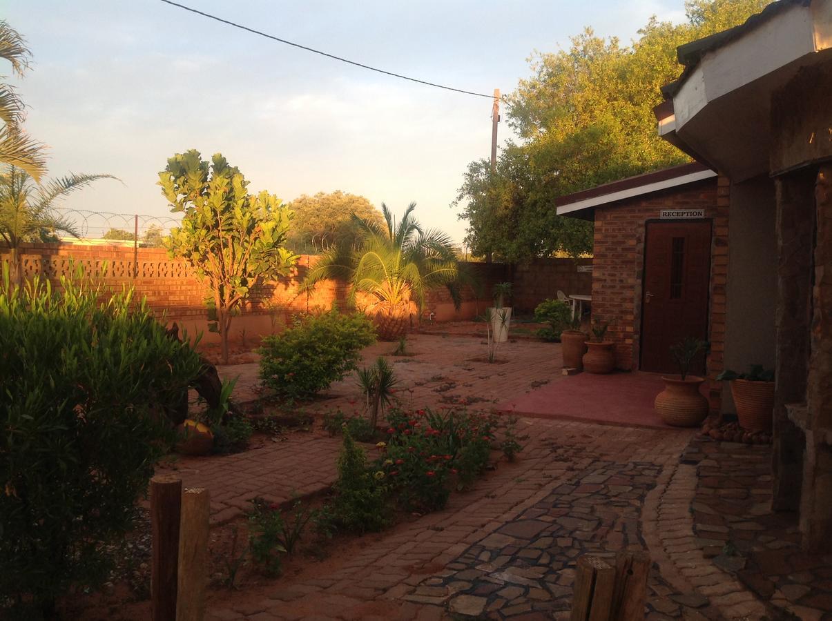 Belle Vue Bed & Breakfast Palapye Esterno foto